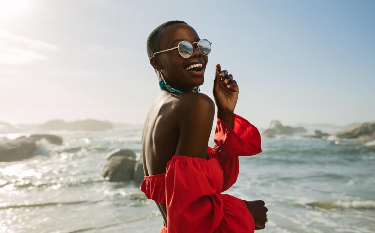 Gaslightning and Domestic Abuse: Causes, Signs, Symptoms and how to Get out