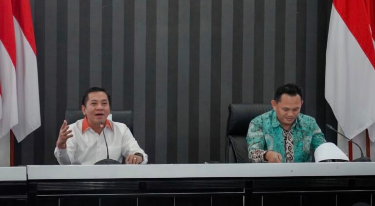 Dirjen Otonomi Daerah Kemendagri Kunjungi Karawang, Perkuat Tata Kelola Pemerintahan Daerah untuk Daya Saing Berkelanjutan   