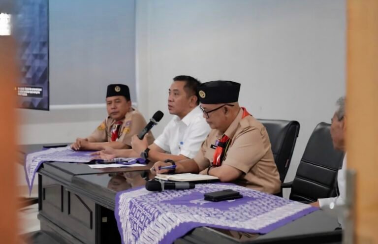 Rakor dan Buka Bersama Kwarcab Karawang, Kak Aep Apresiasi Dedikasi Pengurus dan Dorong Inovasi Gerakan Pramuka   