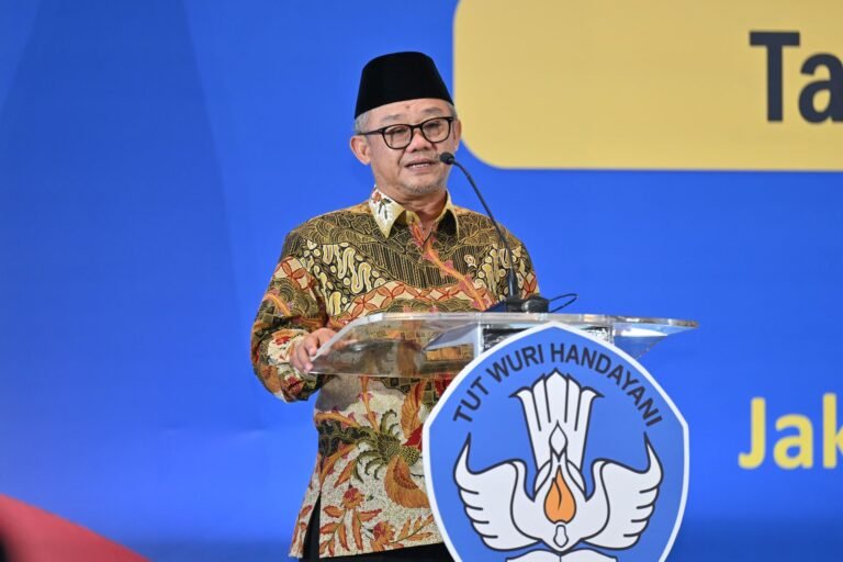 Tunjangan Guru Naik dan Disalurkan Langsung ke Rekening, Pemerintah Perkuat Kesejahteraan Pendidik