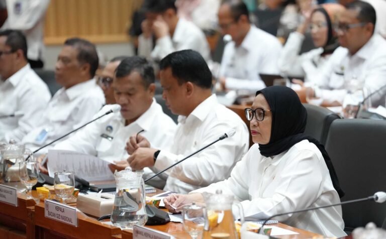 Pemerintah dan DPR Sepakati Empat Langkah Efisiensi Program Makan Bergizi Gratis, Anggaran Berpotensi Hemat Hingga Rp40 Triliun