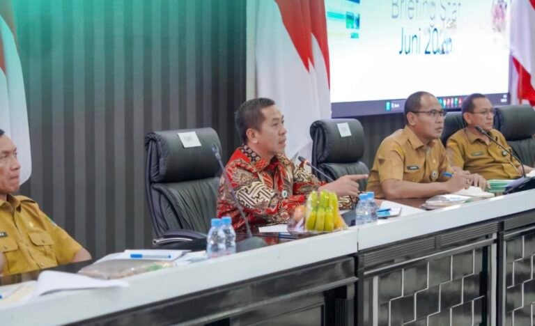 IPM Karawang Naik Jadi 74,59, Bupati Aep Dorong Kinerja ASN dan Optimalisasi Pendapatan Daerah