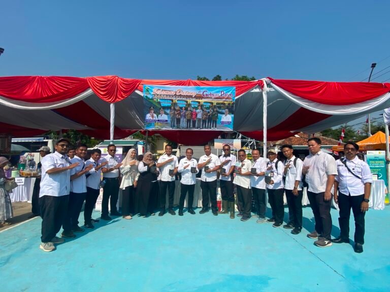 UPTD Pertanian Jatisari Bagikan 1.000 Bibit Cabai dan Terung Gratis, Edukasi Masyarakat Wujudkan Ketahanan Pangan dari Pekarangan