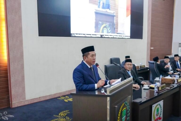 DPRD Karawang Gelar Rapat Paripurna, Bahas Pertanggungjawaban APBD 2025 dan Arah Kebijakan Anggaran 2027   