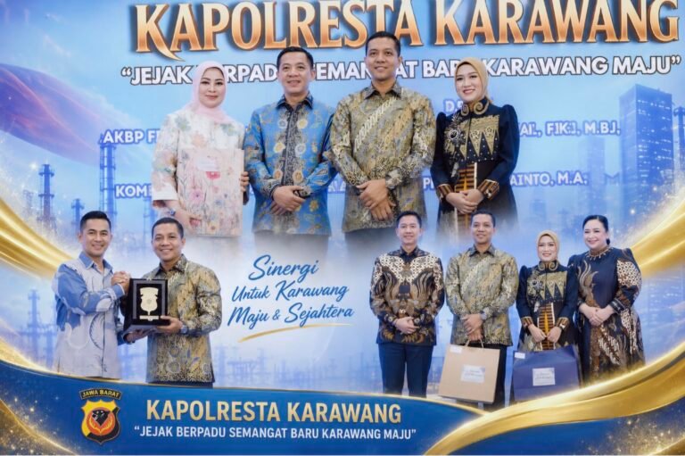 Pisah Sambut Kapolresta Karawang, Bupati Aep Tegaskan Sinergi Forkopimda Jadi Pilar Utama Keamanan, Investasi, dan Pembangunan Daerah   