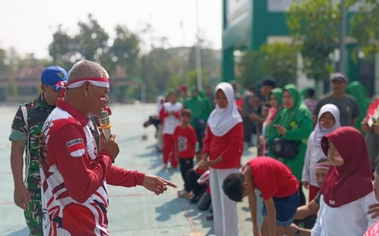 Kodim 0604/Karawang Semarakkan HUT ke-81 RI dengan Lomba dan Kebersamaan Keluarga   