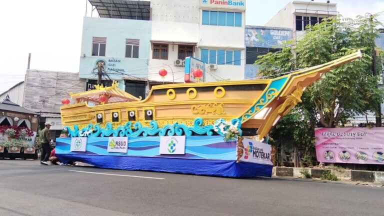 Helaran Budaya Karawang Digelar Malam Ini, 32 Kendaraan Hias Siap Beraksi   