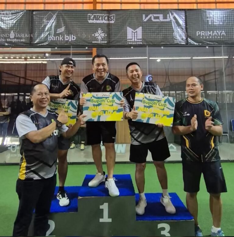 Bupati Karawang Turun Langsung ke Lapangan, Buka dan Ikuti Turnamen Padel Bupati Cup Porpemkab 2026